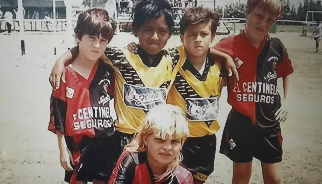 1649769879810095990.jpg 1649769879810095990.jpg